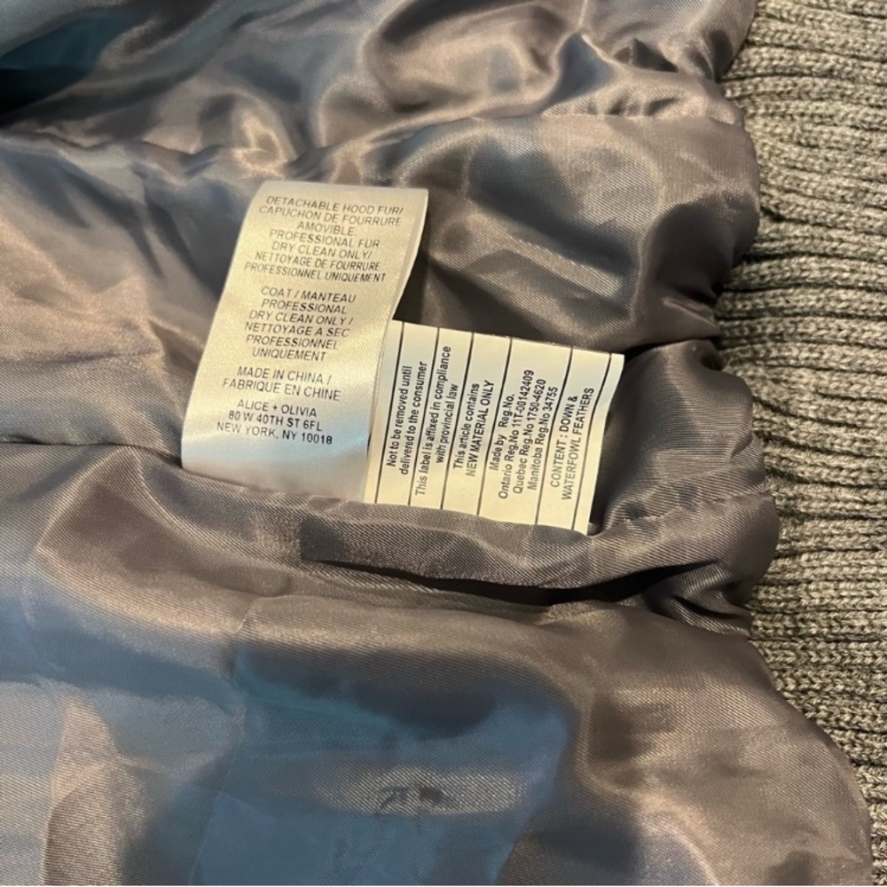 Alice + Olivia Metallic Gray Wool Sequin Fox Fur Puffer Vest - Picture 4 of 9